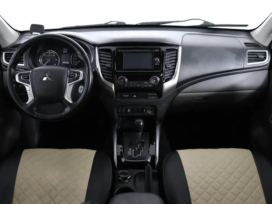 Mitsubishi L200