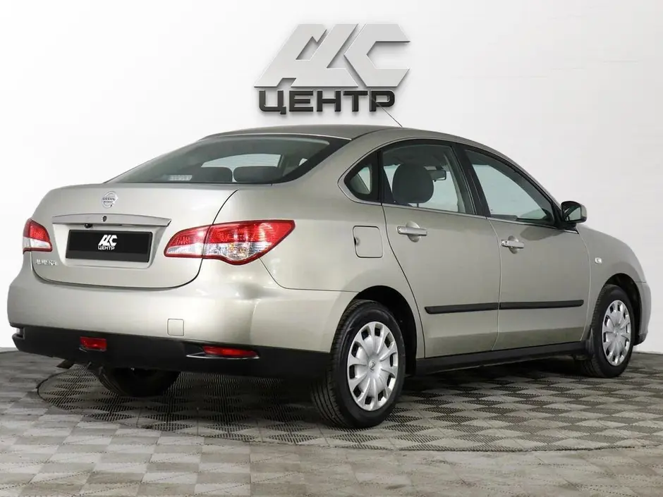 Nissan Almera