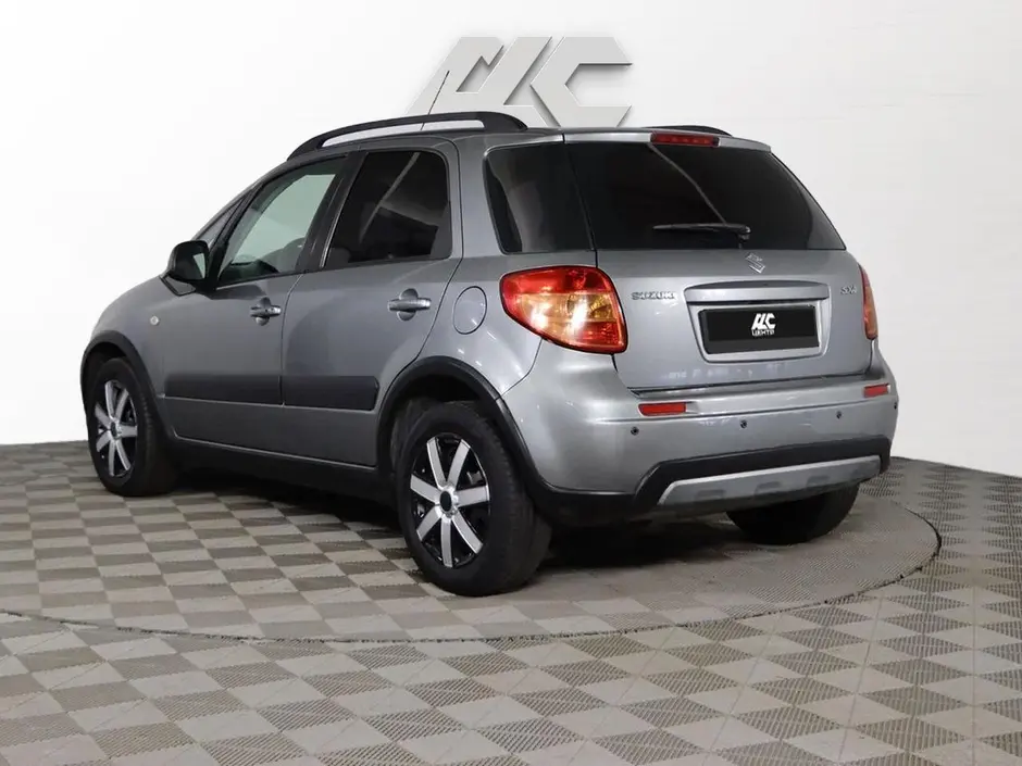 Suzuki SX4