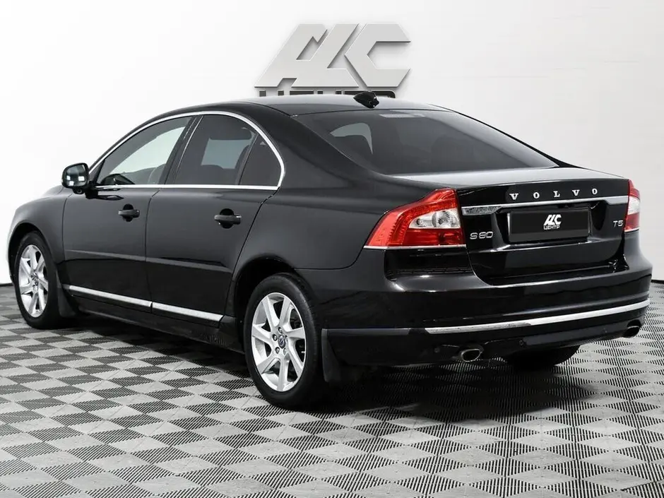 Volvo S80