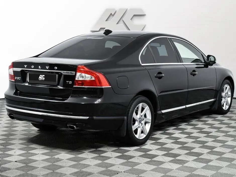 Volvo S80