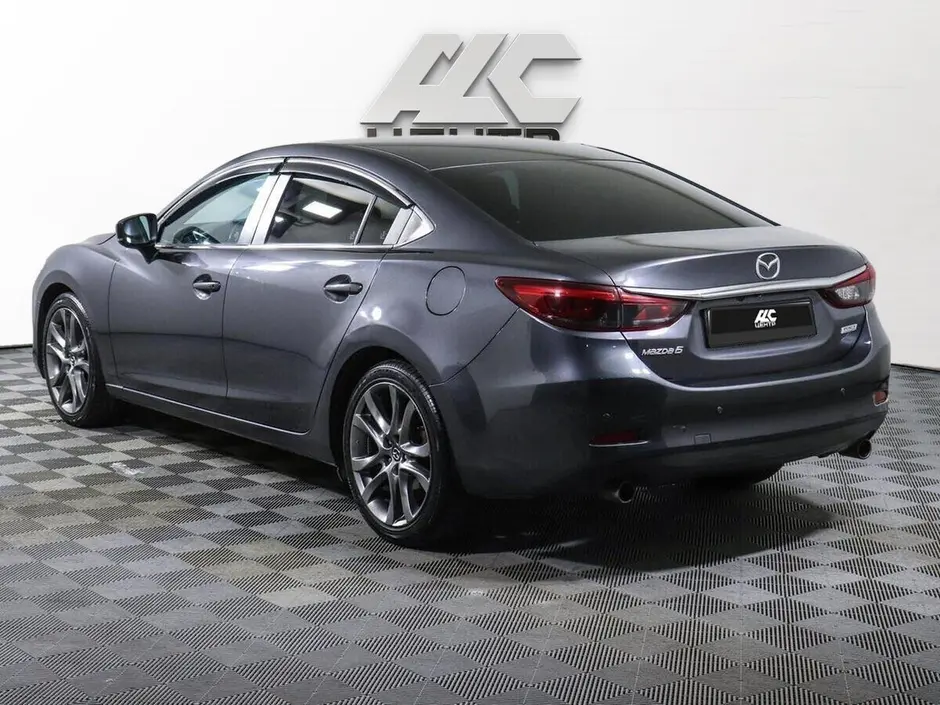 Mazda 6