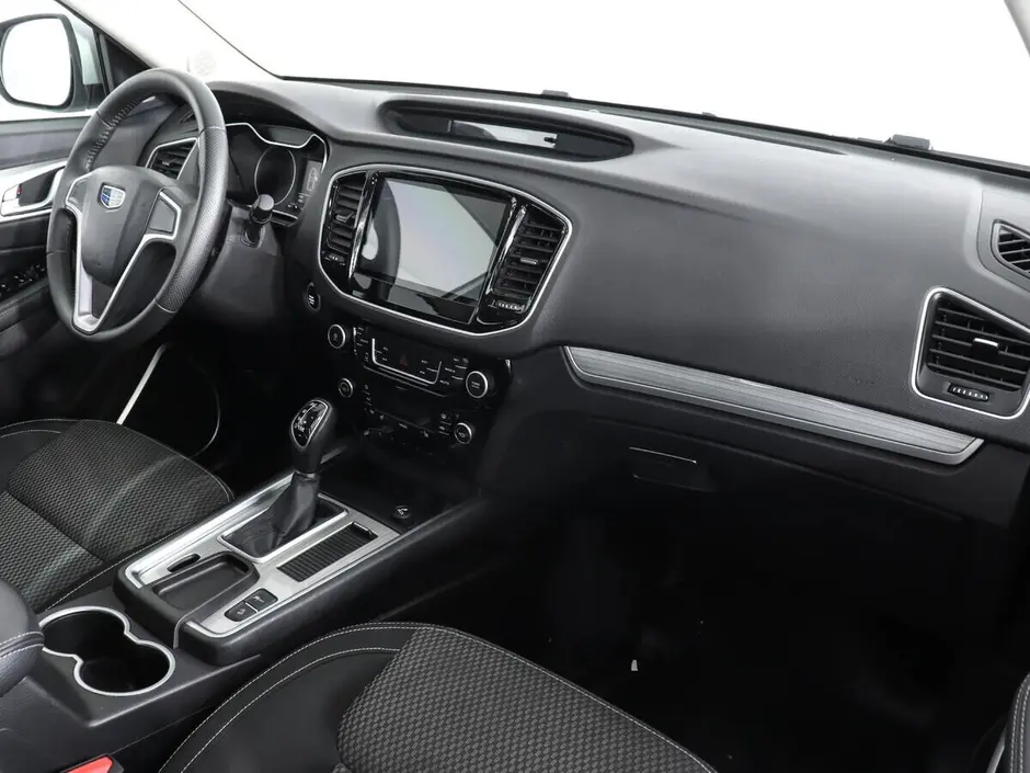 Geely Emgrand X7