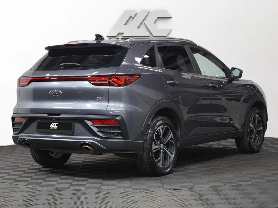JAC JS6