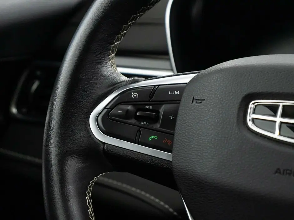 Geely Atlas Pro