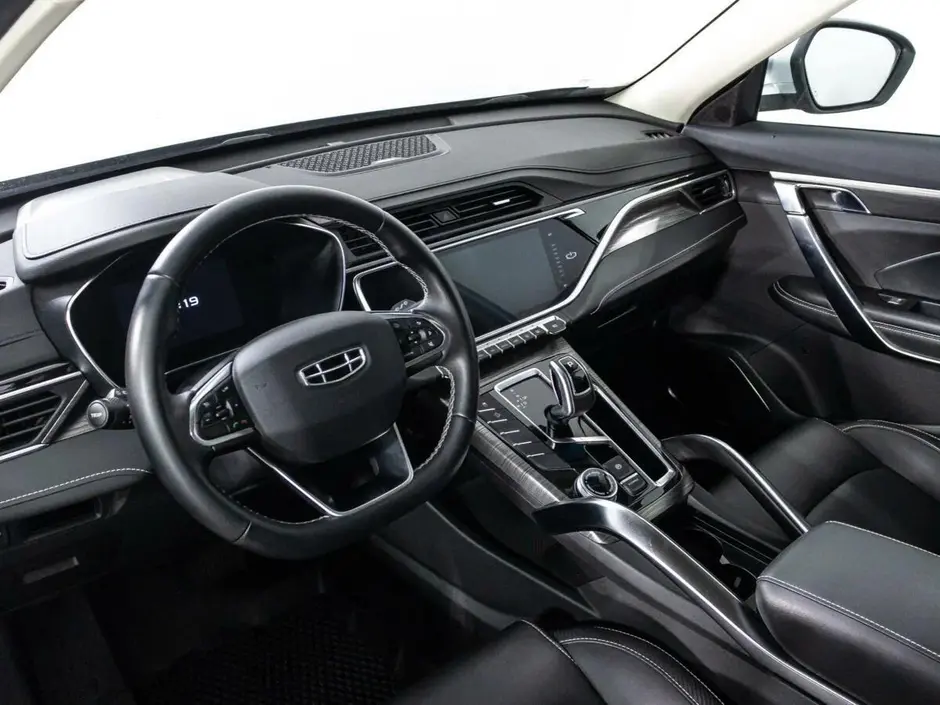 Geely Atlas Pro