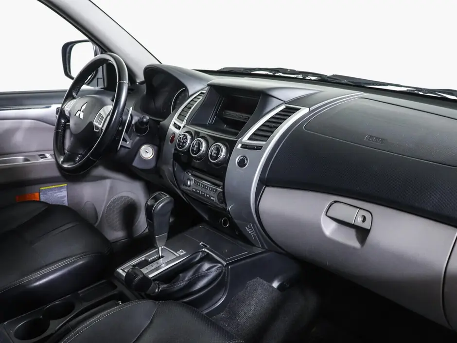 Mitsubishi Pajero Sport