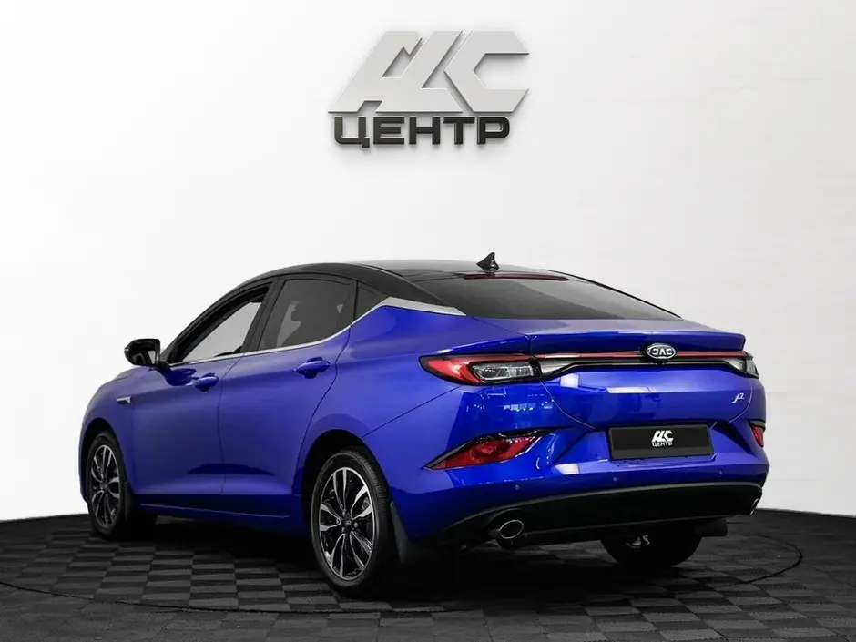 JAC J7