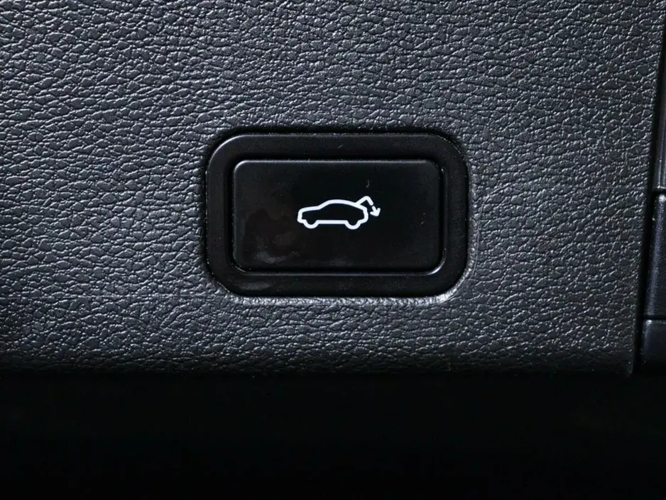 Geely Tugella