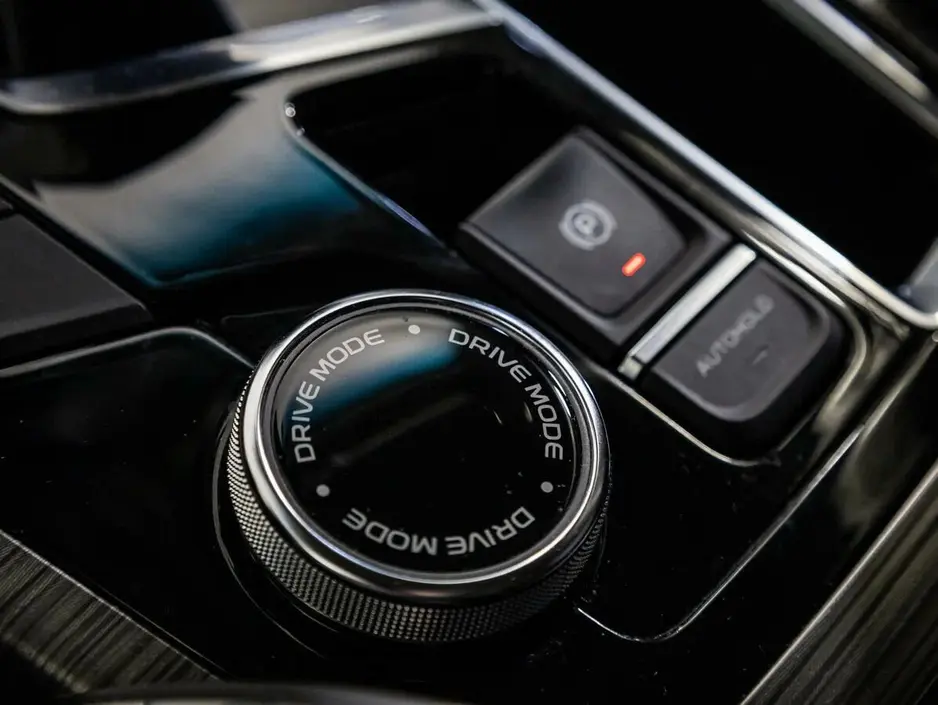 Geely Atlas Pro