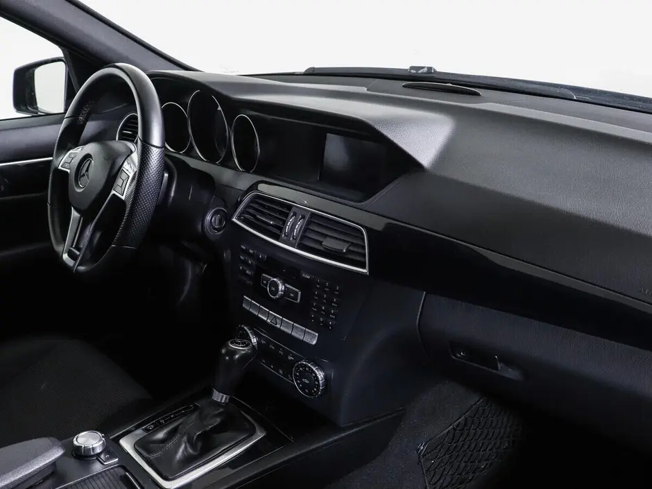 Mercedes-Benz C-Класс