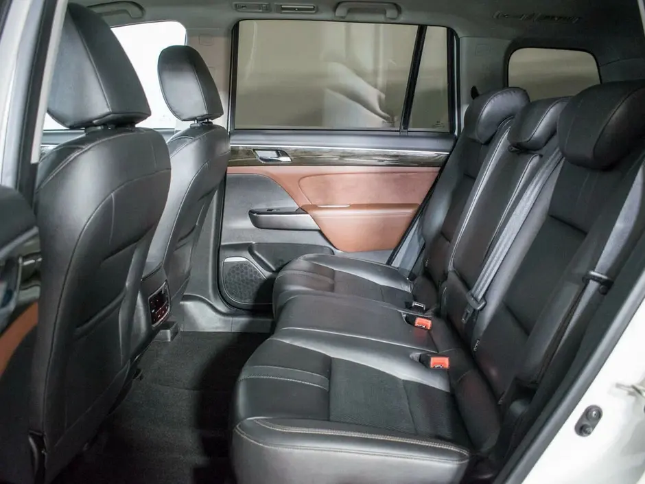 GAC GS8