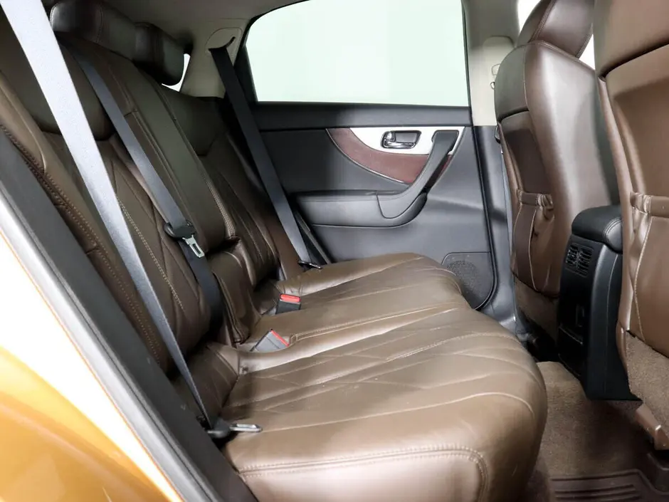 Infiniti FX