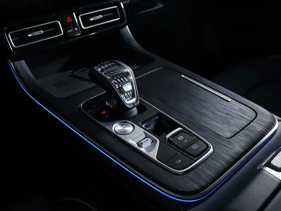 GAC GS8