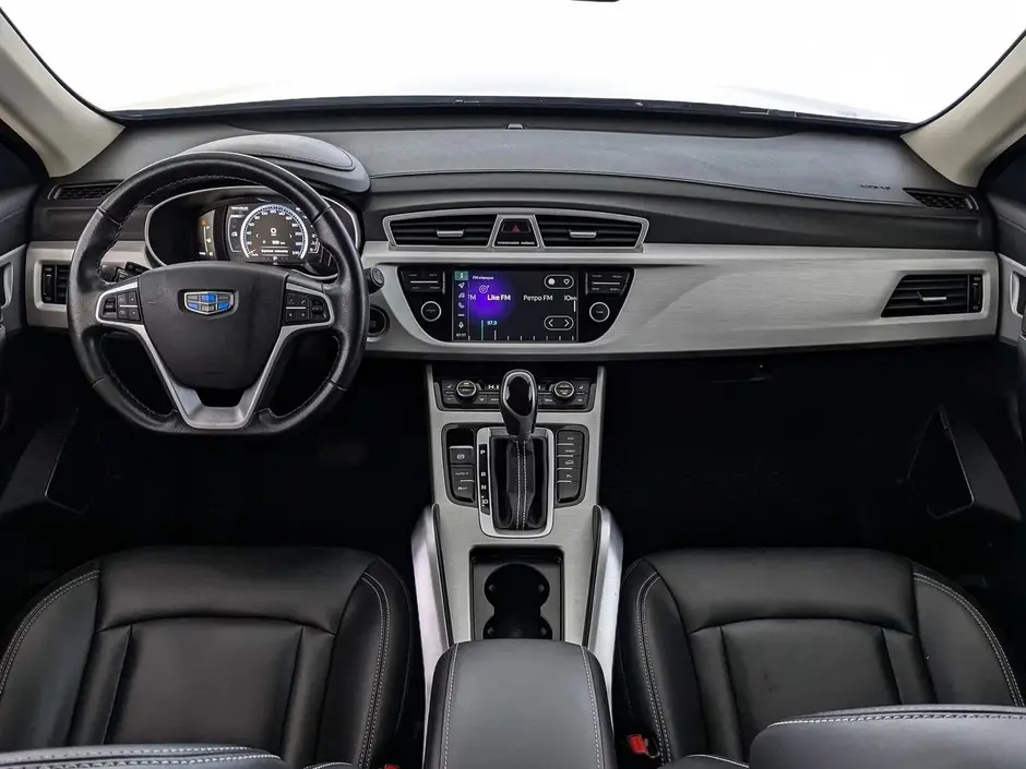Geely Atlas