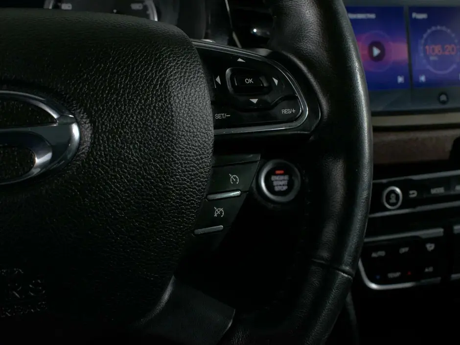GAC GS8