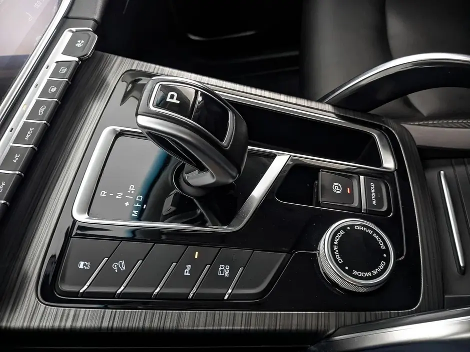 Geely Atlas Pro