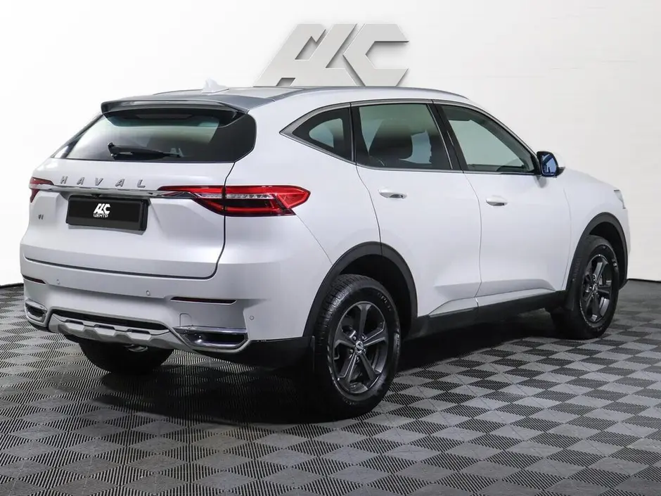 Haval F7