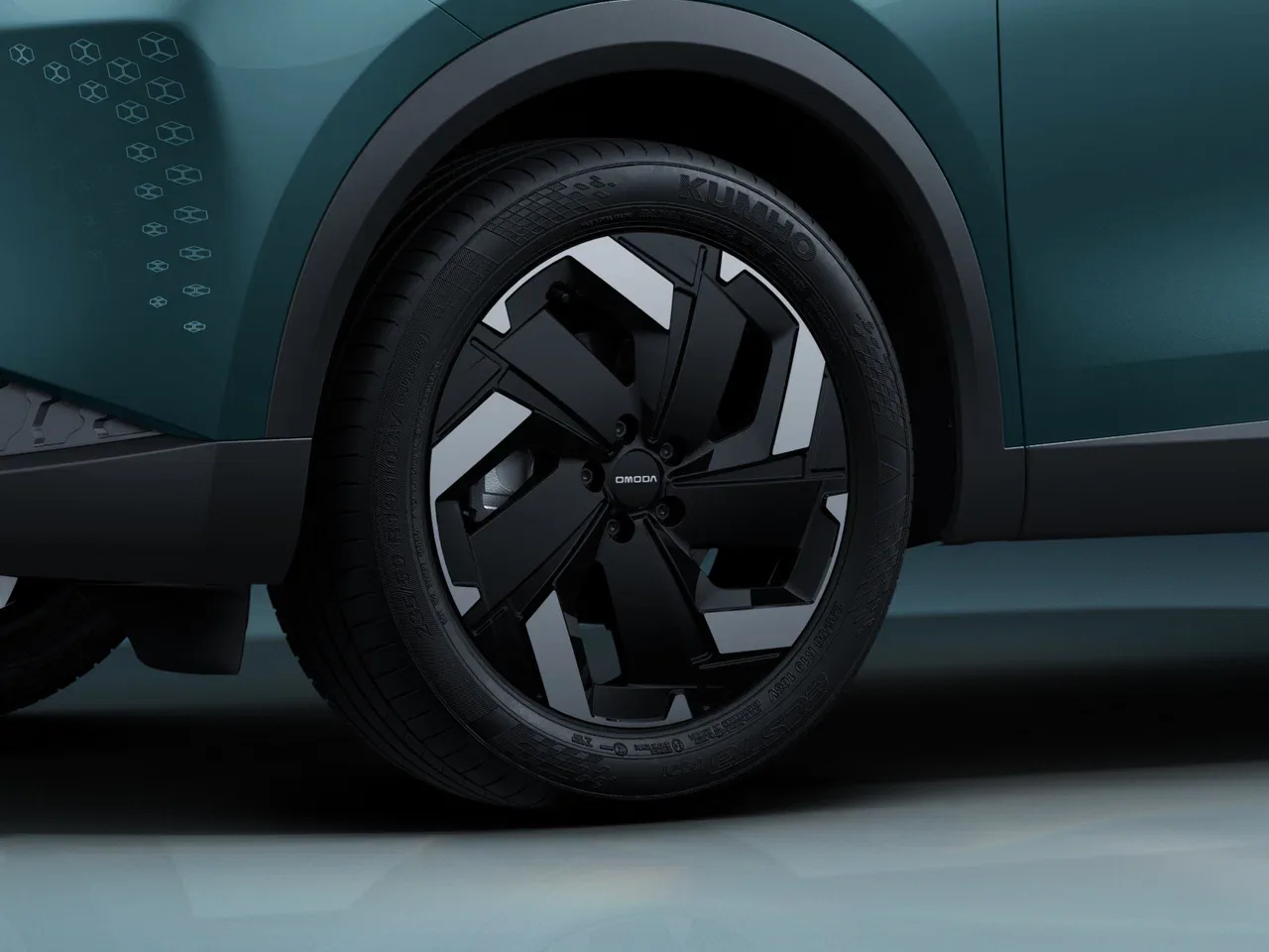 Omoda C7