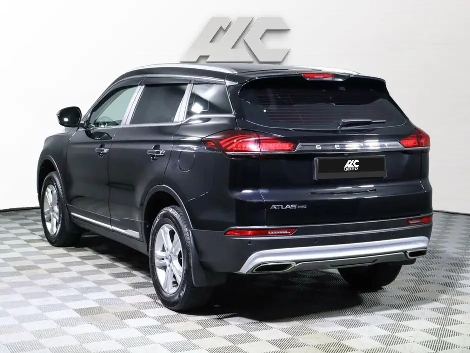 Geely Atlas Pro