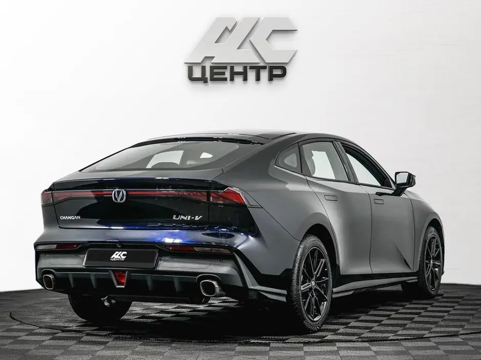 Changan UNI-V