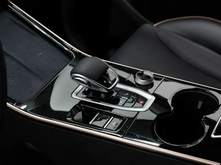 Omoda C5