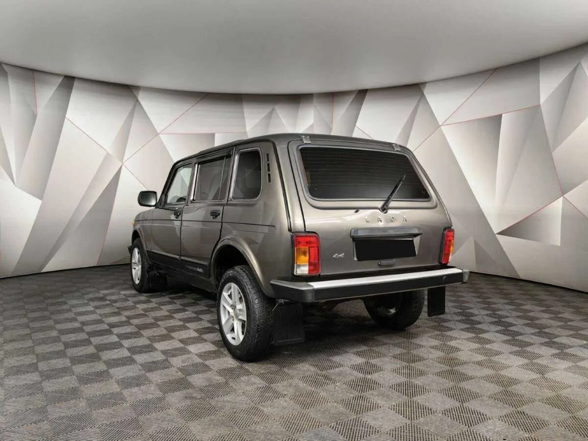 LADA (ВАЗ) 2131 (4x4)