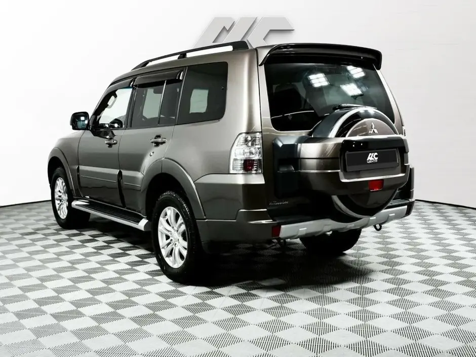 Mitsubishi Pajero