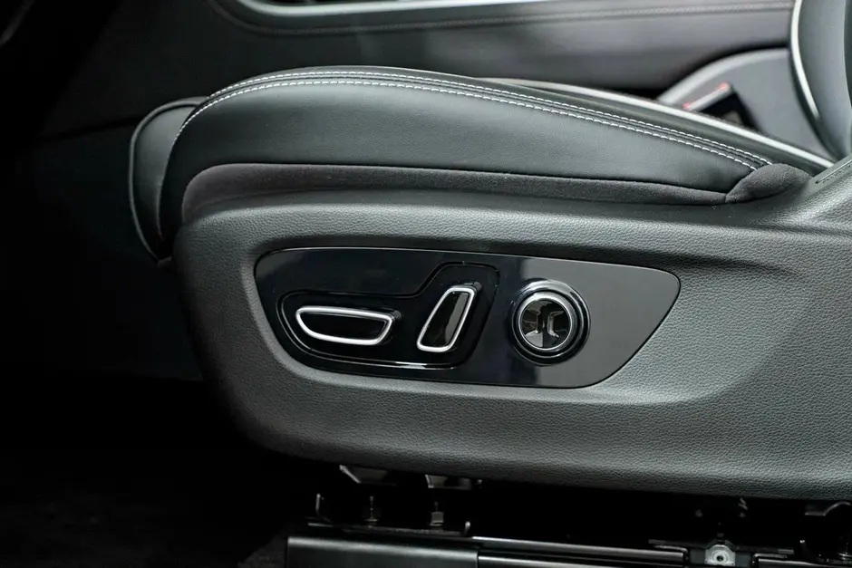 GAC GS8