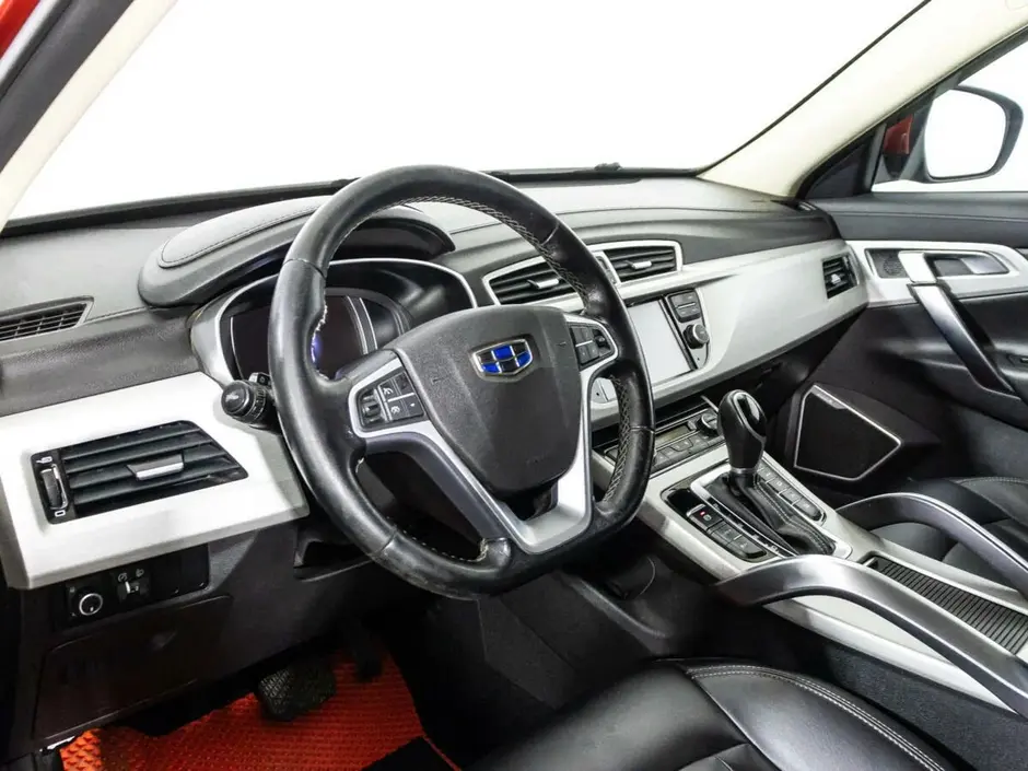 Geely Atlas