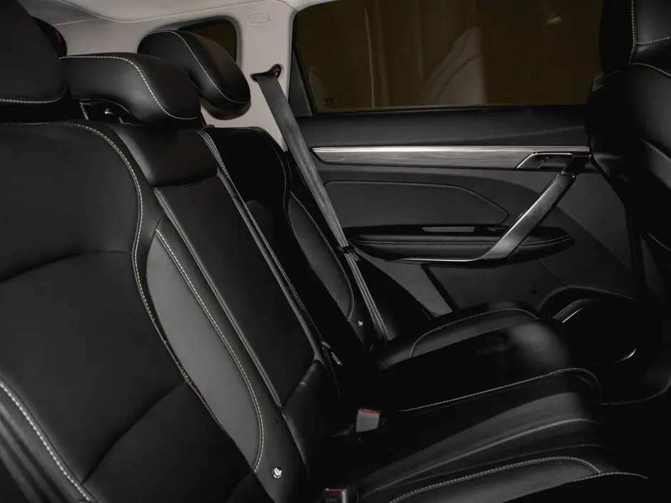 Geely Atlas Pro