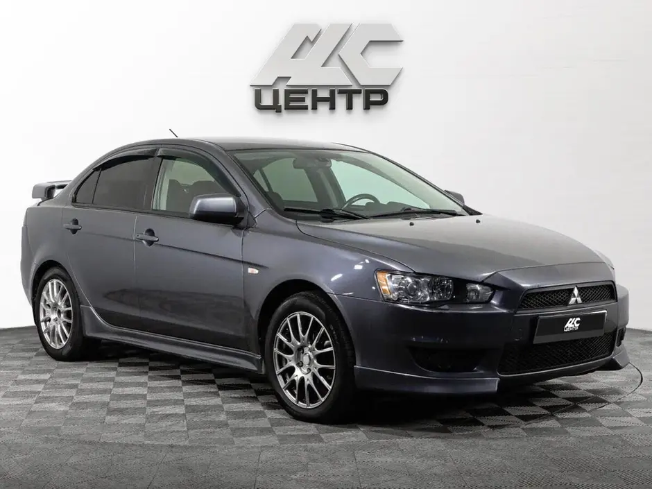 Mitsubishi Lancer