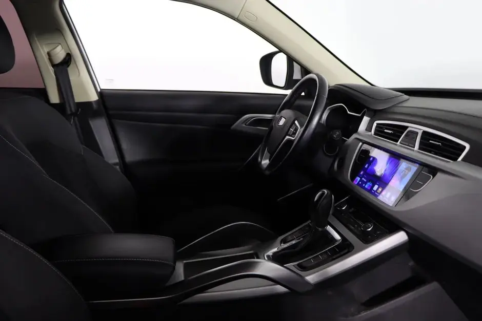 Geely Atlas