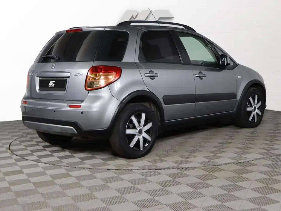 Suzuki SX4