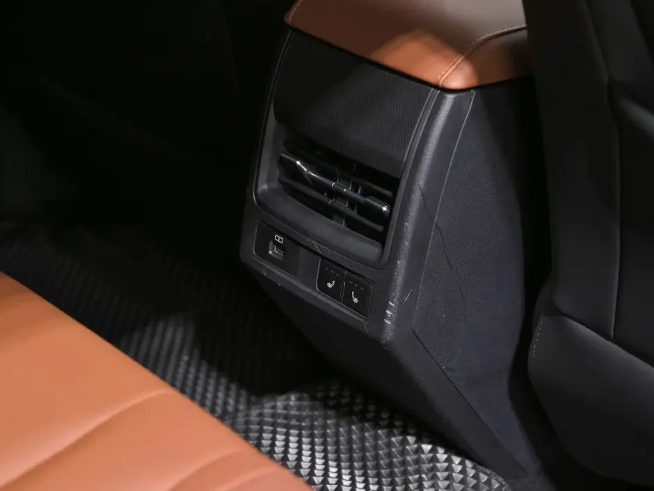 Omoda C5