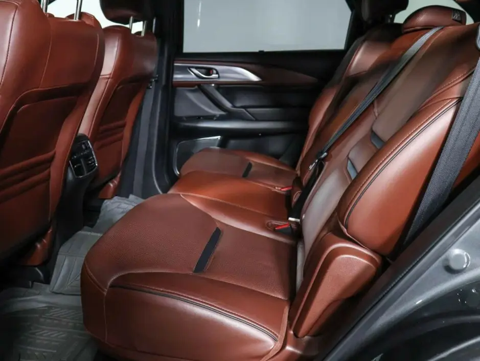 Mazda CX-9