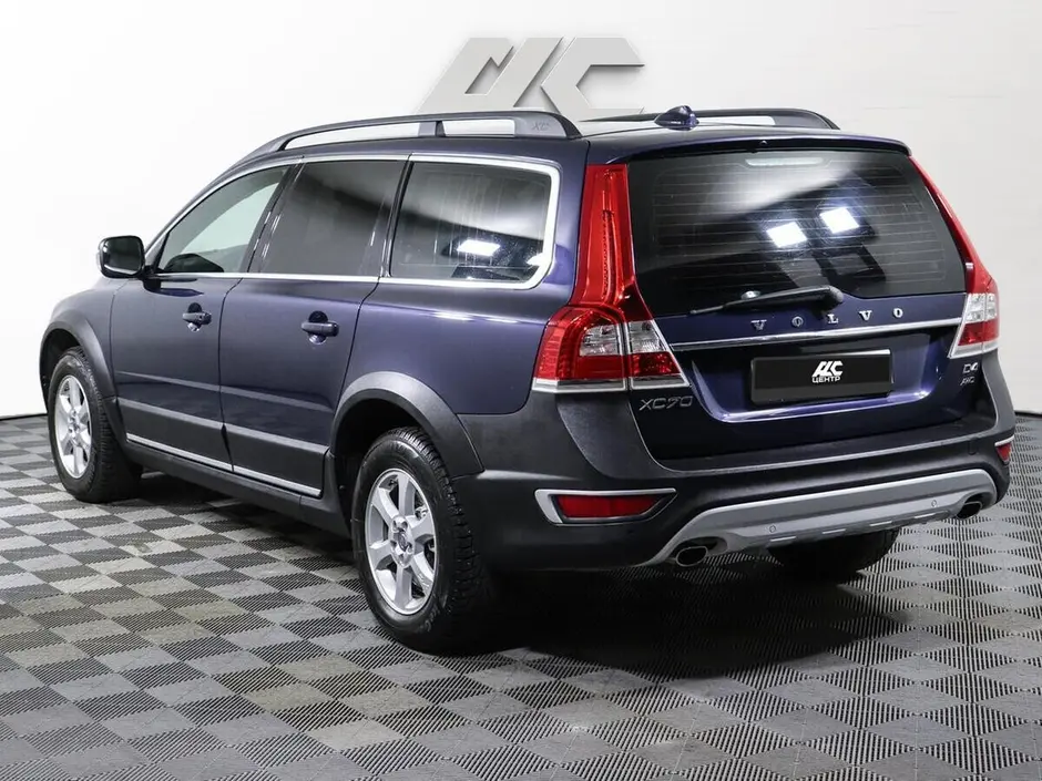 Volvo XC70