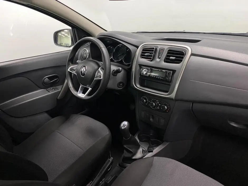 Renault Logan