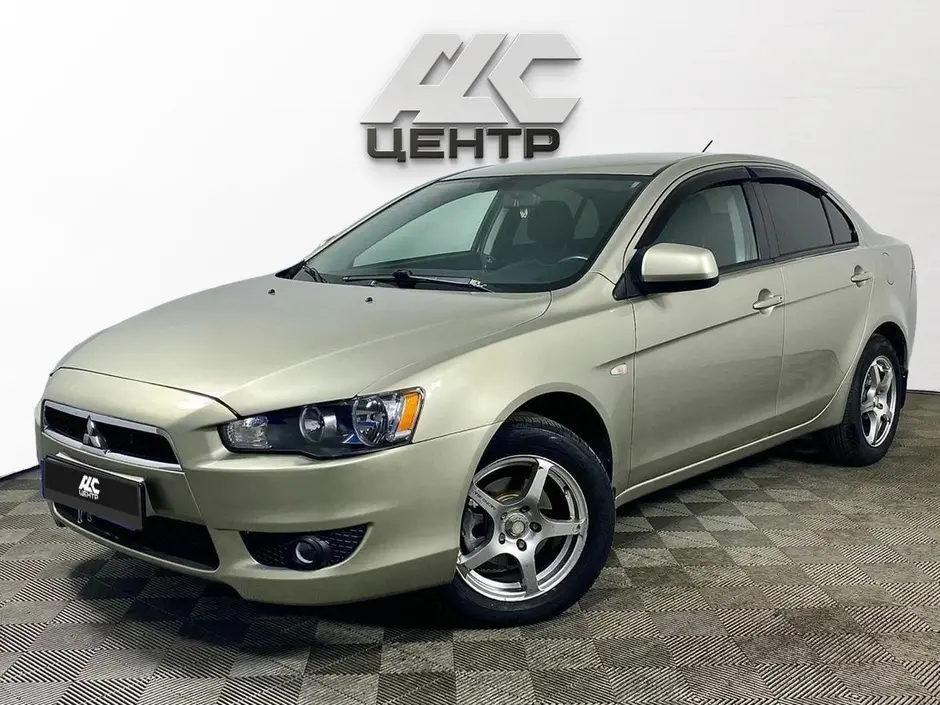 Mitsubishi Lancer