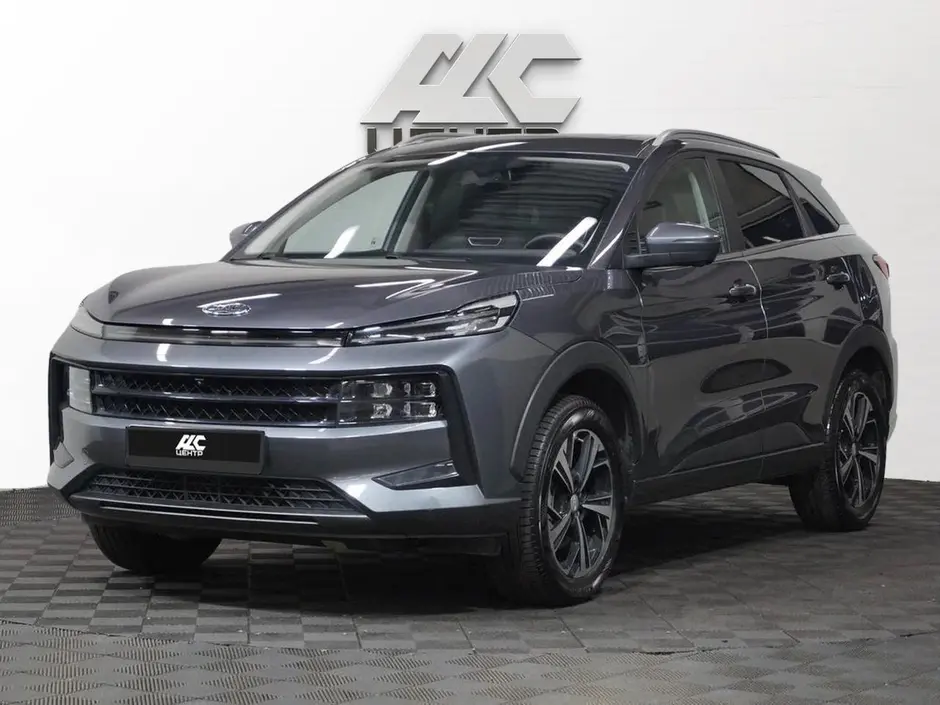 JAC JS6