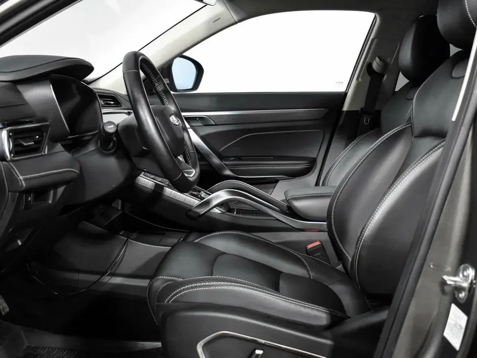Geely Atlas Pro