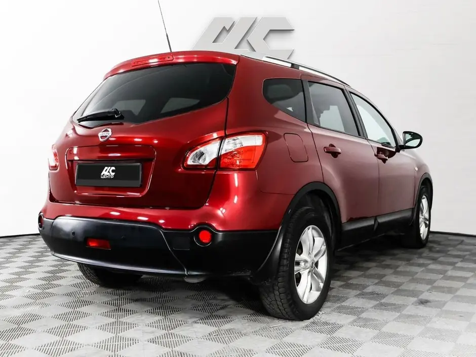 Nissan Qashqai+2