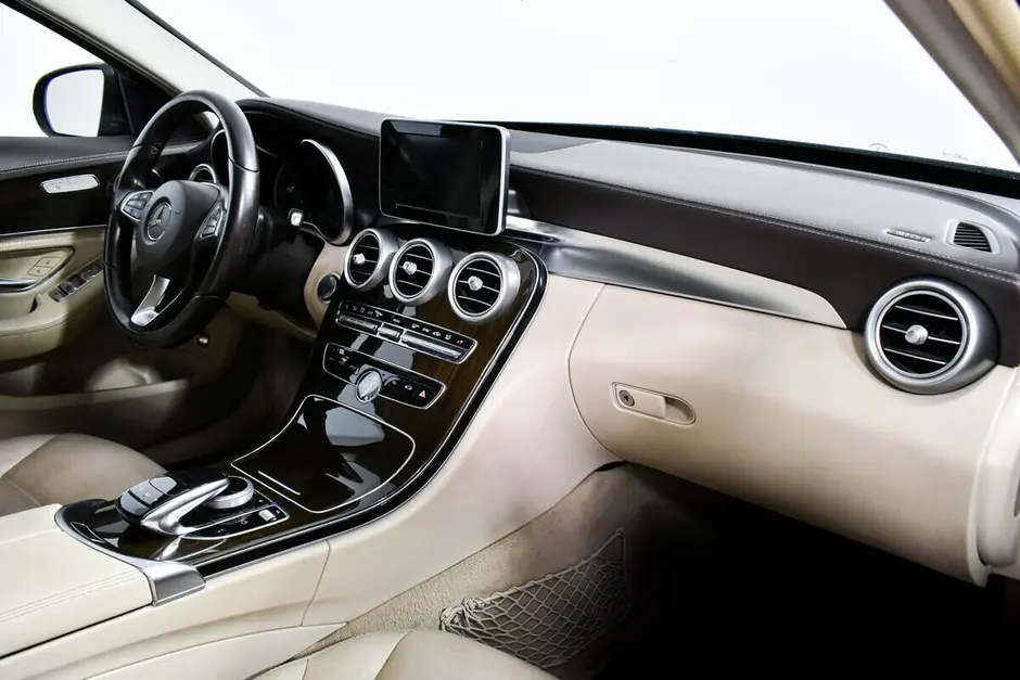 Mercedes-Benz C-Класс