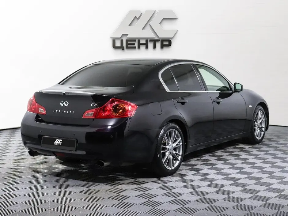 Infiniti G