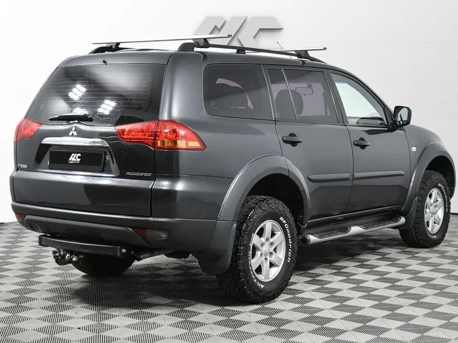 Mitsubishi Pajero Sport