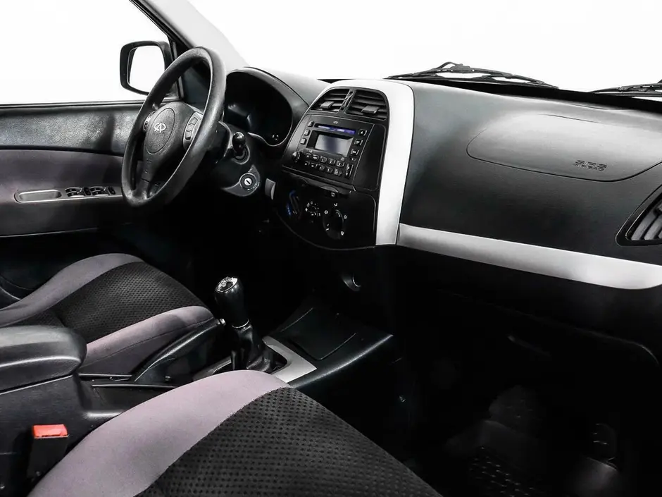 Chery Tiggo (T11)