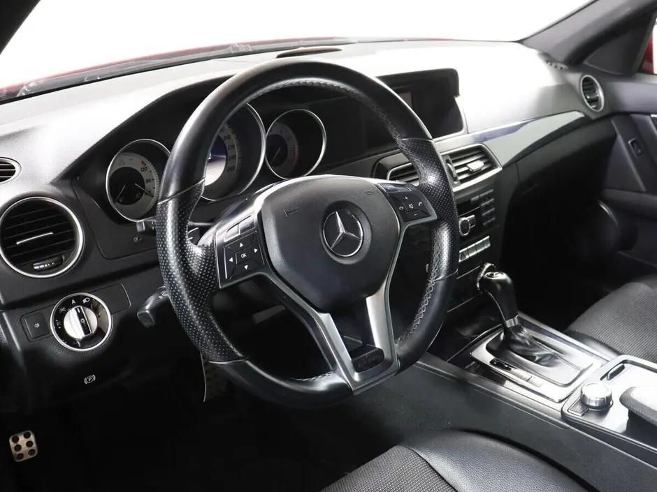 Mercedes-Benz C-Класс