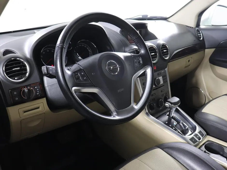 Opel Antara