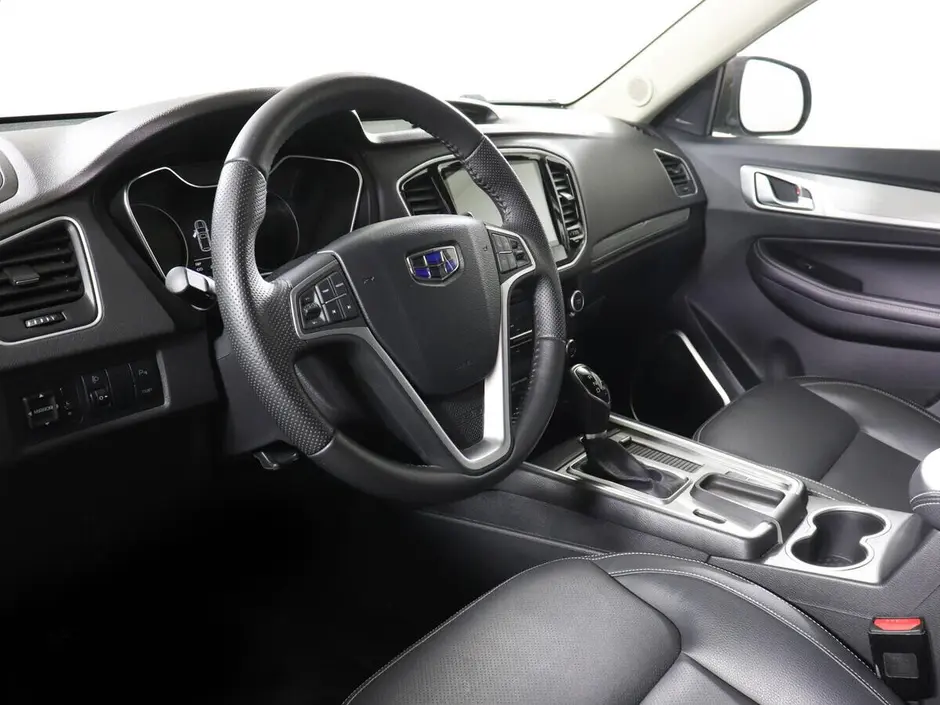 Geely Emgrand X7