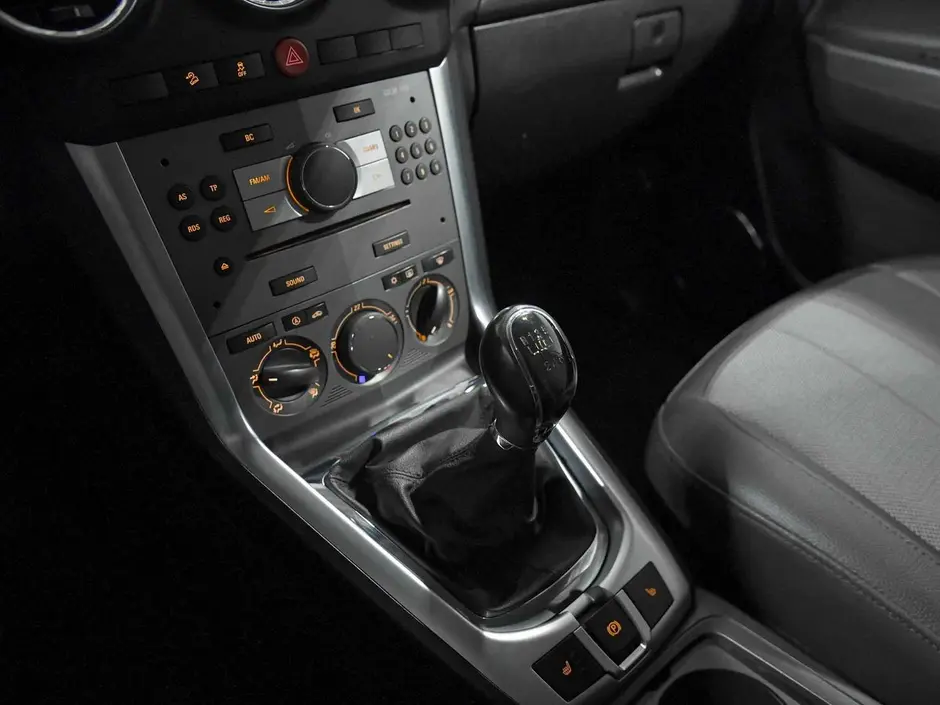Opel Antara